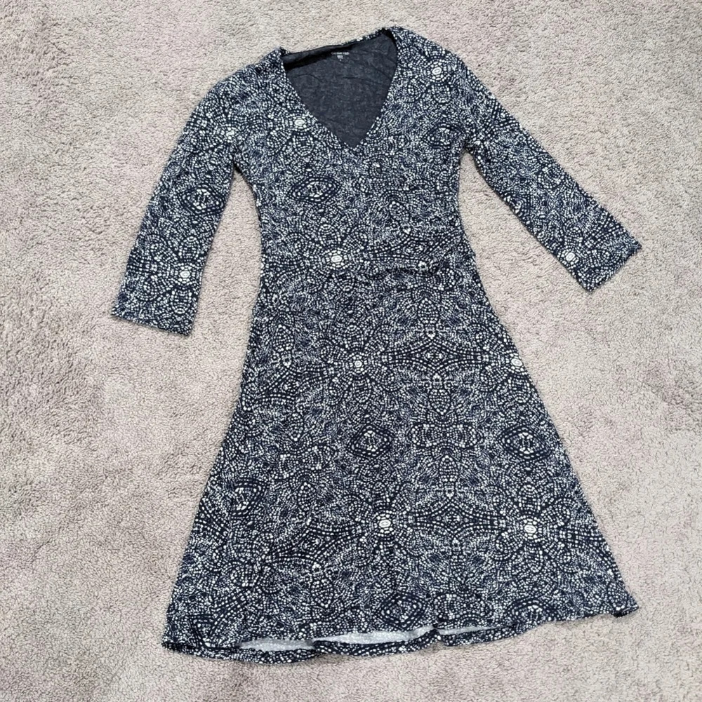 Garnet Hill Brianna Surplice‎ Knit Dress blue and white pattern size small